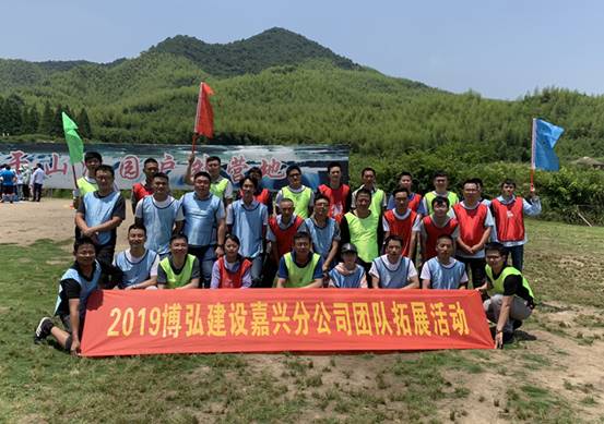 1571642473652420.jpg 合照